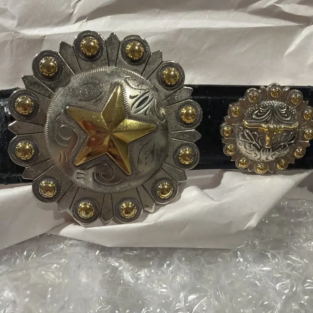 Cowboy Decor Western Concho Belt Leather Metal Cowgirl Rodeo Size 34 Womens